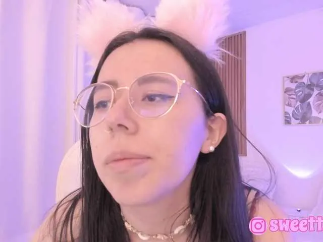 Live sex webcam photo for sweet-vera #278279522