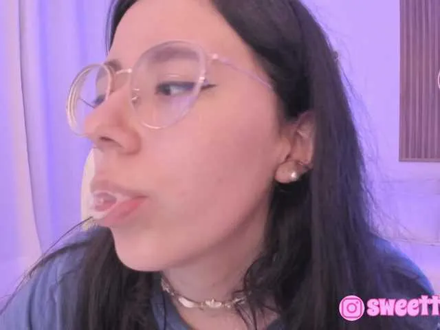 Live sex webcam photo for sweet-vera #278298478