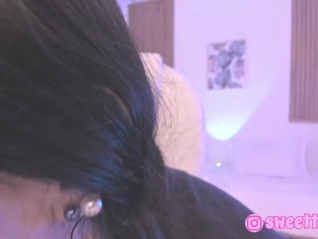 Live sex webcam photo for sweet-vera #284346373