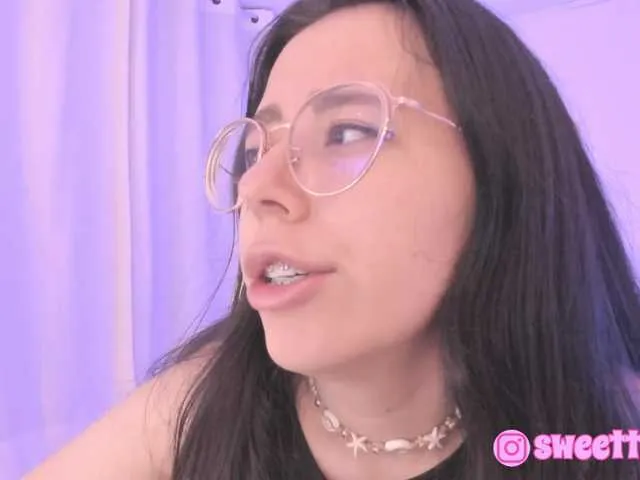 Live sex webcam photo for sweet-vera #287004109