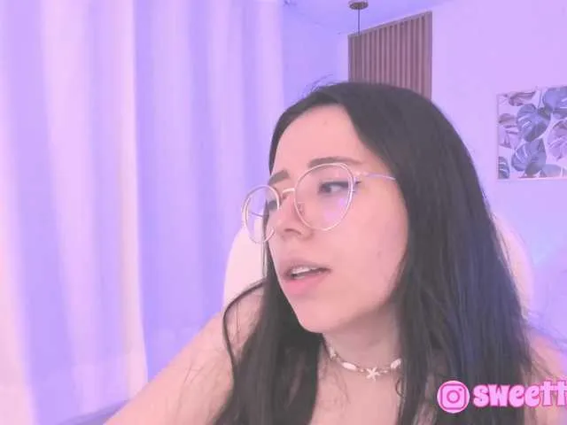 Live sex webcam photo for sweet-vera #288484729