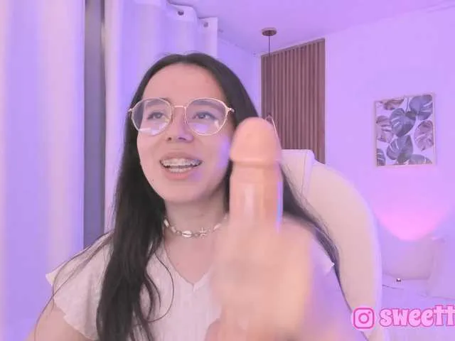 Live sex webcam photo for sweet-vera #289864068