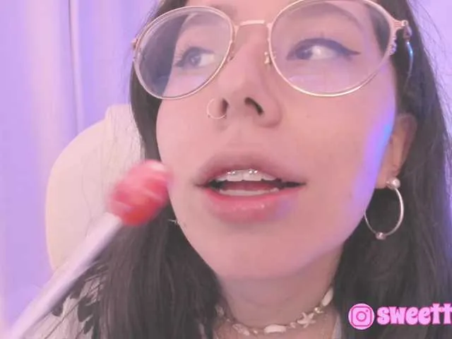 Live sex webcam photo for sweet-vera #290036273