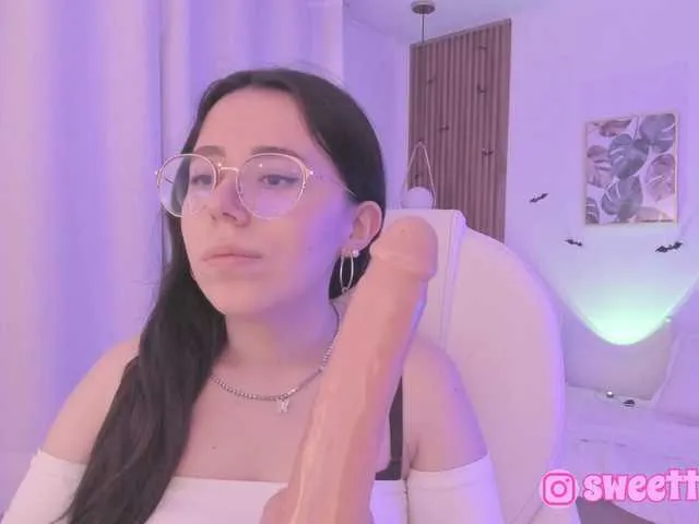 Live sex webcam photo for sweet-vera #290125587
