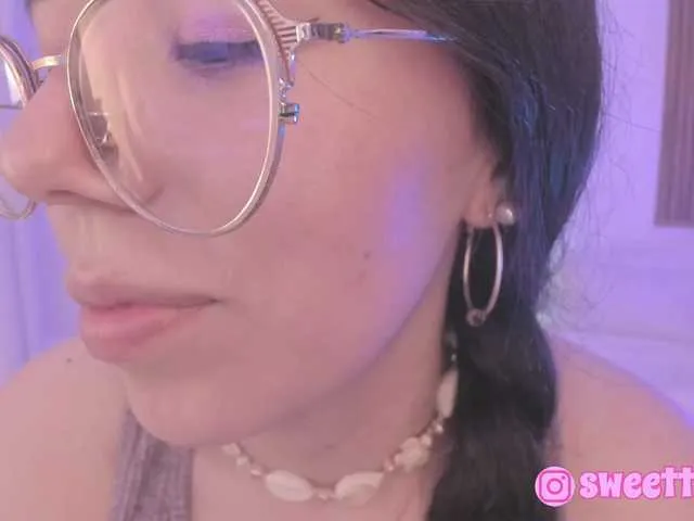 Live sex webcam photo for sweet-vera #290236816