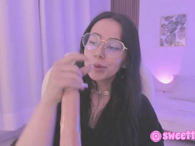 Live sex webcam photo for sweet-vera #290281585