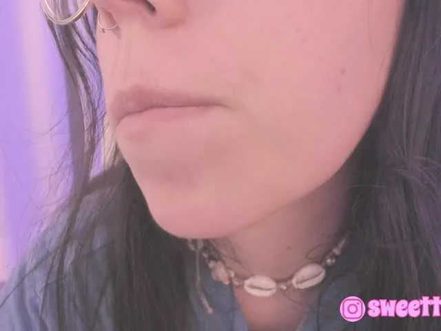 Live sex webcam photo for sweet-vera #290301124