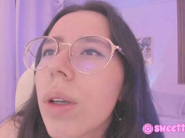 Live sex webcam photo for sweet-vera #290375864