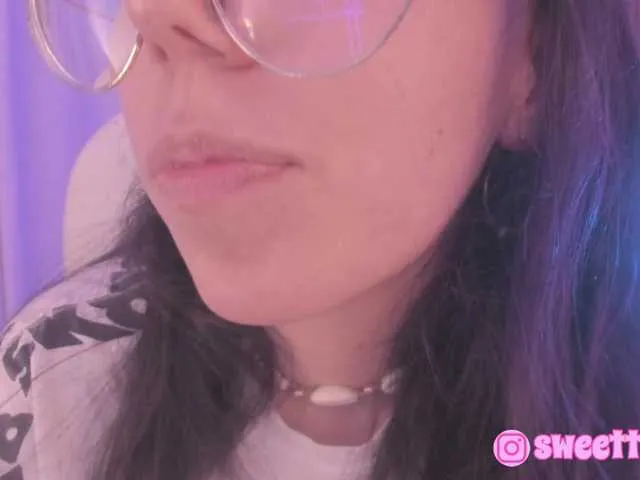 Live sex webcam photo for sweet-vera #290481622