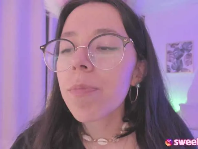 Live sex webcam photo for sweet-vera #290668473