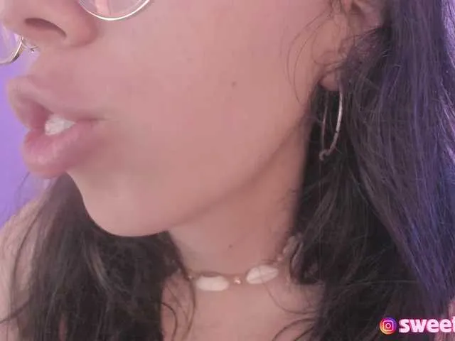 Live sex webcam photo for sweet-vera #290704161