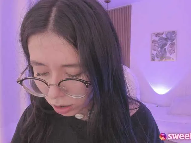 Live sex webcam photo for sweet-vera #290841419