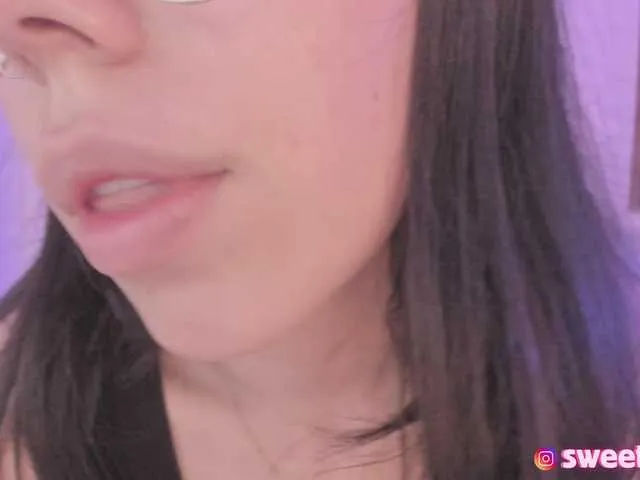 Live sex webcam photo for sweet-vera #290945168