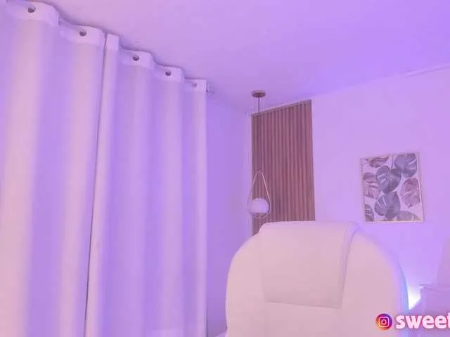 Live sex webcam photo for sweet-vera #290966209