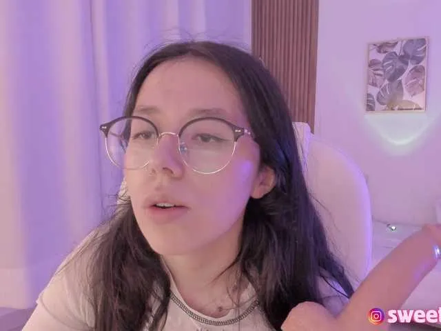 Live sex webcam photo for sweet-vera #291174745