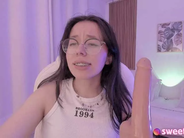 Live sex webcam photo for sweet-vera #291186408