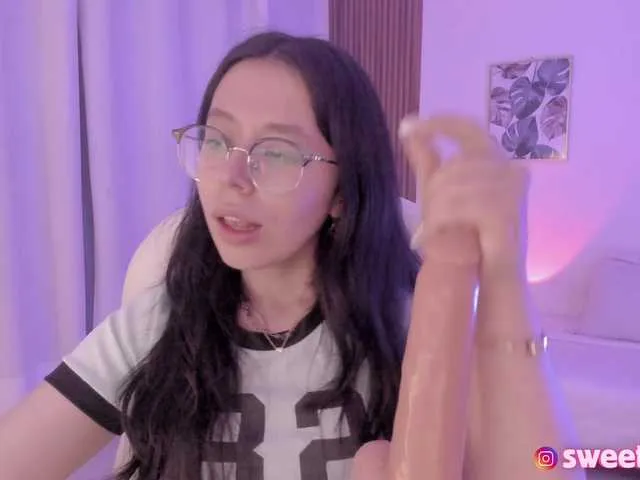 Live sex webcam photo for sweet-vera #291372237