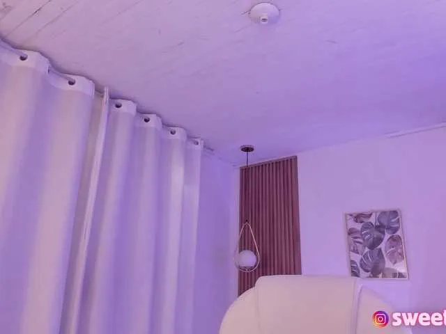 Live sex webcam photo for sweet-vera #291496155