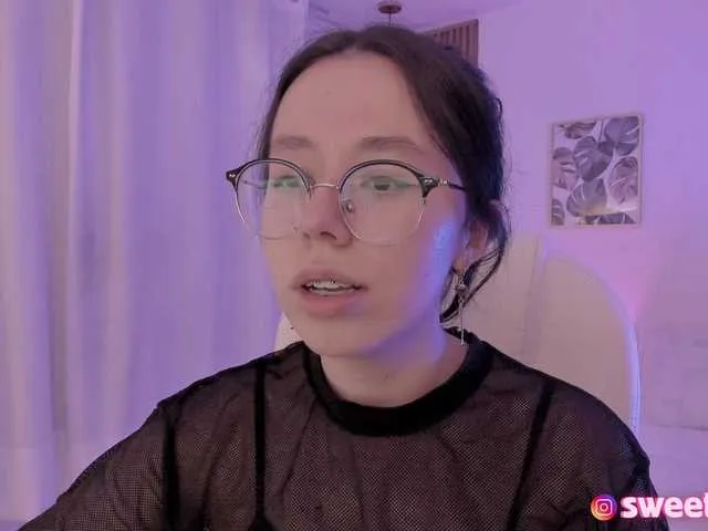 Live sex webcam photo for sweet-vera #291529442