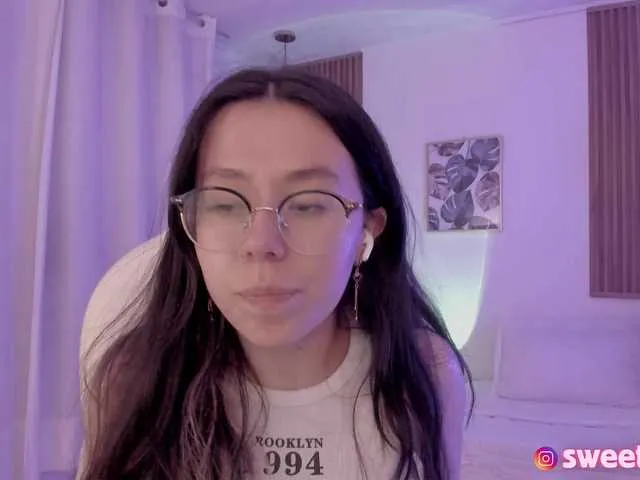 Live sex webcam photo for sweet-vera #291578095