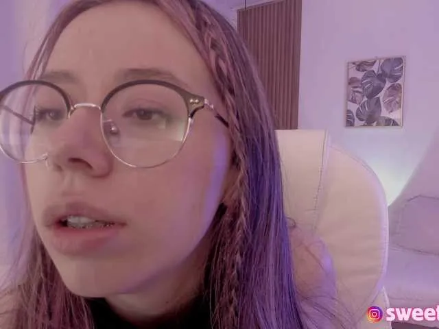 Live sex webcam photo for sweet-vera #291662246