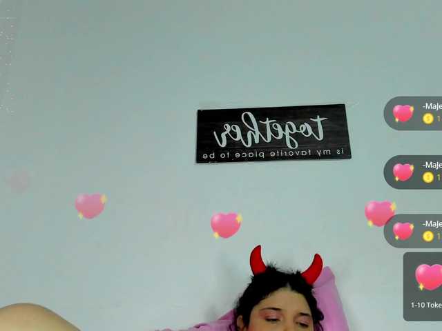 Live sex webcam photo for sweet-yelina #276567813