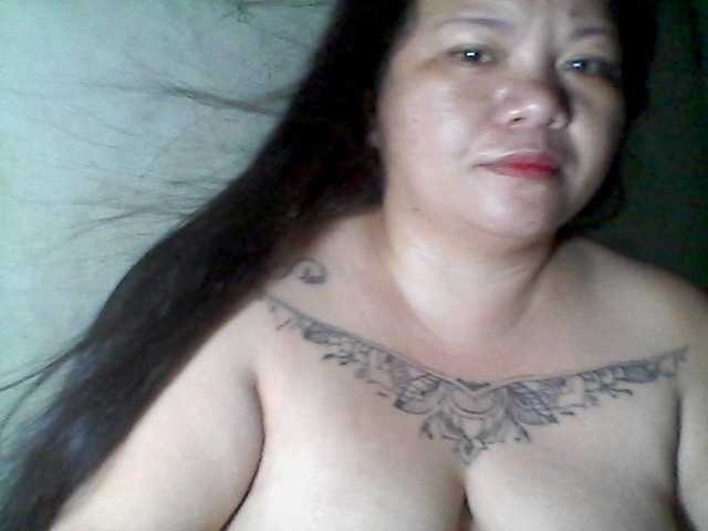 Live sex webcam photo for sweetasian33 #292264773