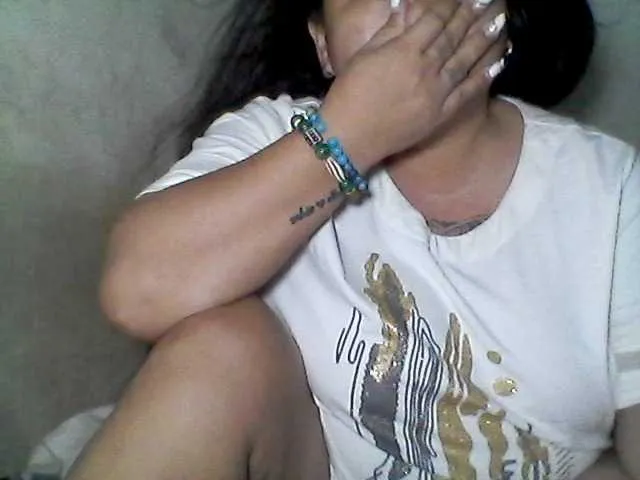 Live sex webcam photo for sweetasian33 #292311003