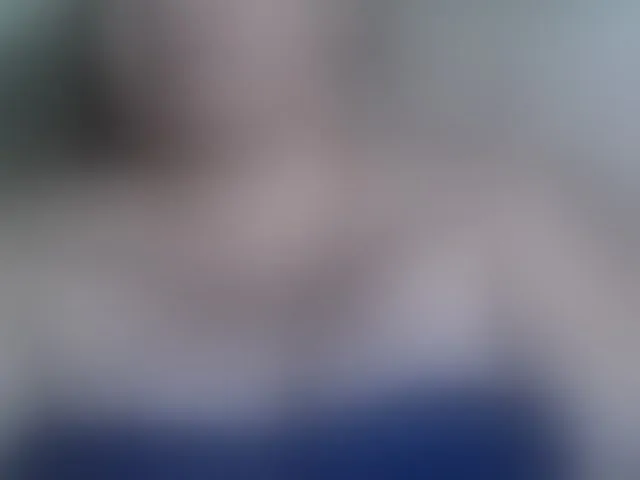 Live sex webcam photo for sweetasian33 #292666429