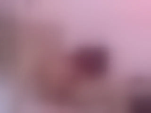 Live sex webcam photo for sweetauracouple #293724173