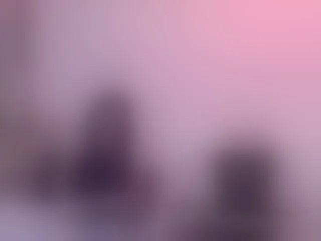 Live sex webcam photo for sweetauracouple #293784609