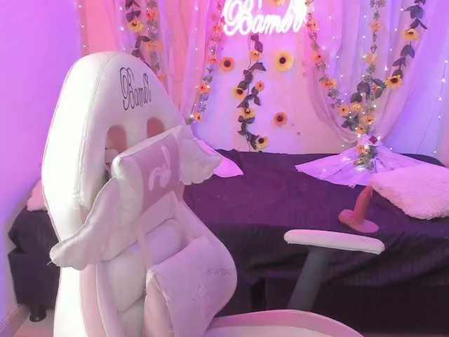 Live sex webcam photo for sweetbambi-23 #277651188
