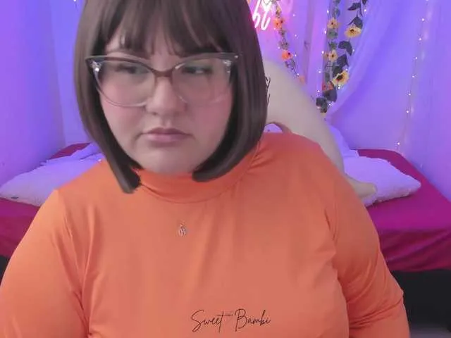 Live sex webcam photo for sweetbambi-23 #289435096