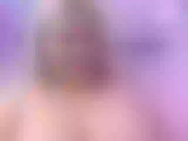 Live sex webcam photo for sweetbambi-23 #292274174