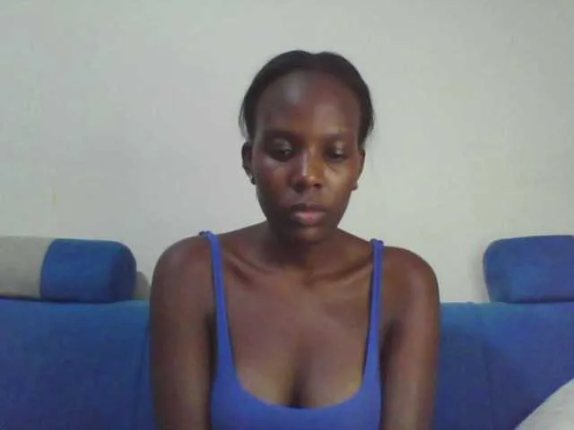 Live sex webcam photo for sweetberryy #291141649