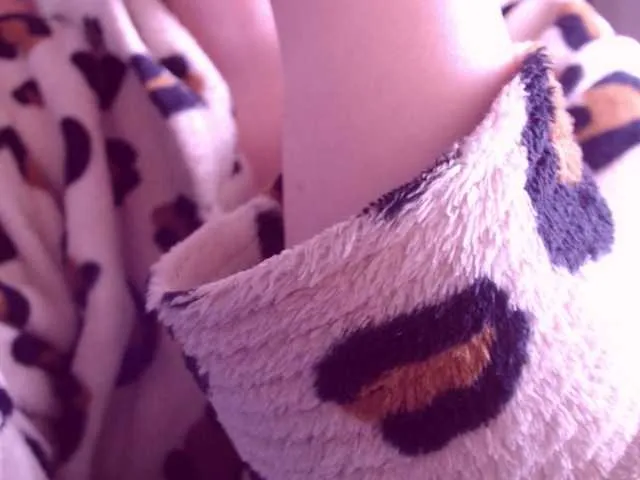 Live sex webcam photo for sweetbrunete #272423373