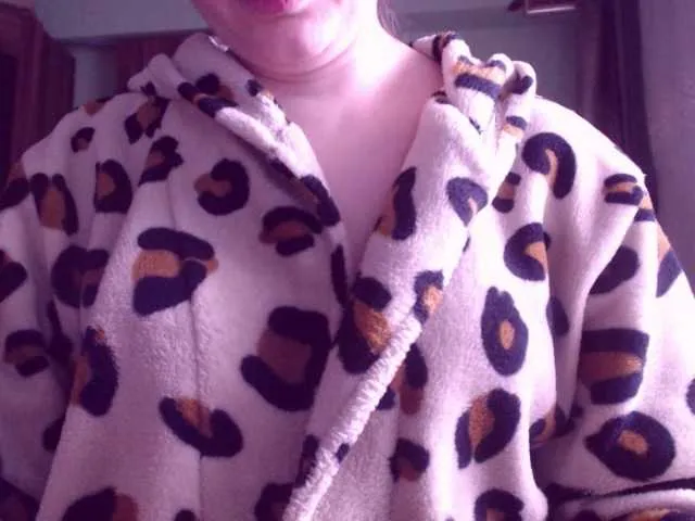 Live sex webcam photo for sweetbrunete #272477583