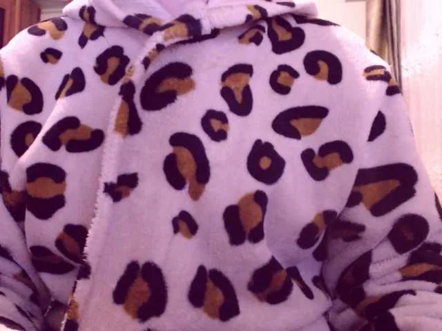 Live sex webcam photo for sweetbrunete #272634880