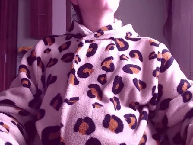 Live sex webcam photo for sweetbrunete #272968942