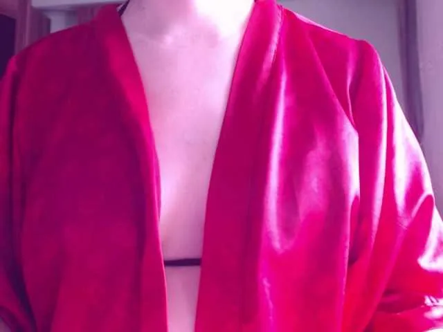 Live sex webcam photo for sweetbrunete #273662742