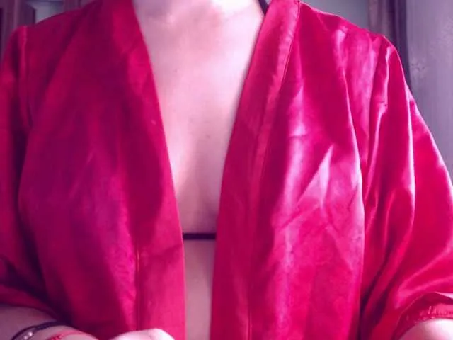 Live sex webcam photo for sweetbrunete #274623385