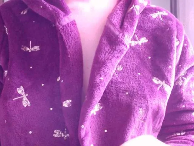 Live sex webcam photo for sweetbrunete #276598301