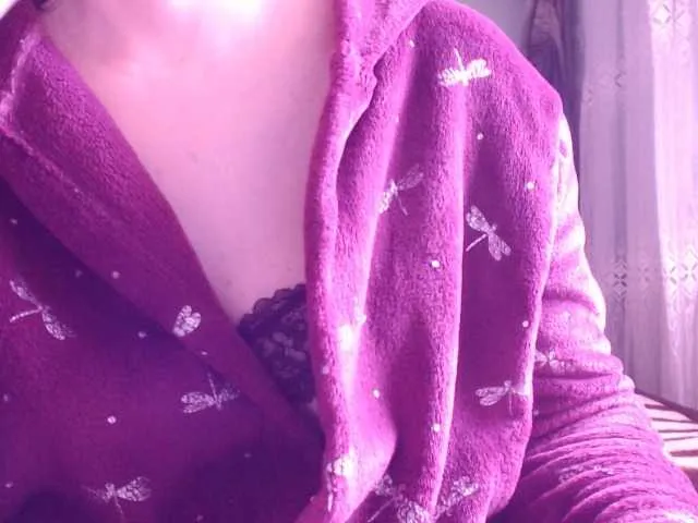 Live sex webcam photo for sweetbrunete #277508775