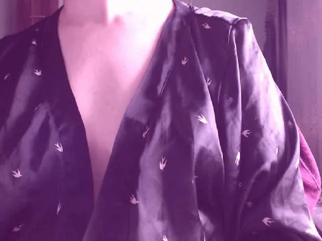 Live sex webcam photo for sweetbrunete #291250892