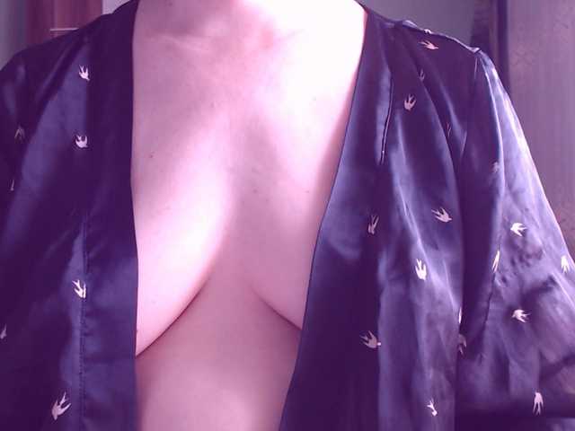 Live sex webcam photo for sweetbrunete #291276864