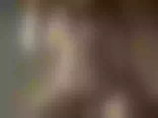 Live sex webcam photo for sweetbun1 #272139122
