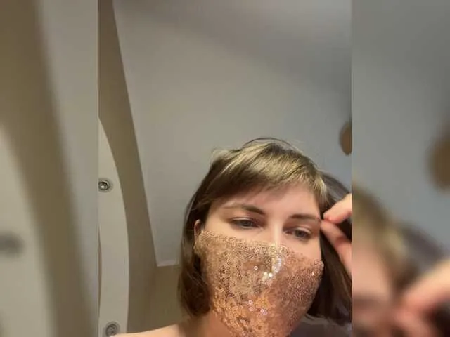 Live sex webcam photo for sweetbun1 #272174414