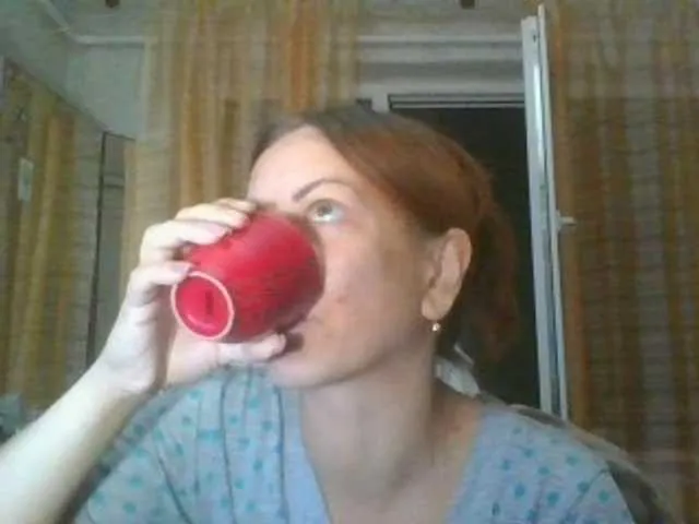 Live sex webcam photo for sweetcandy1 #290953311