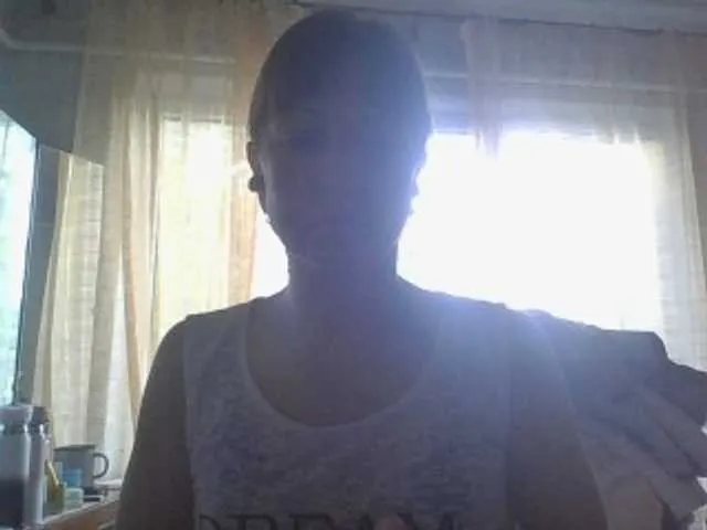 Live sex webcam photo for sweetcandy1 #291057881