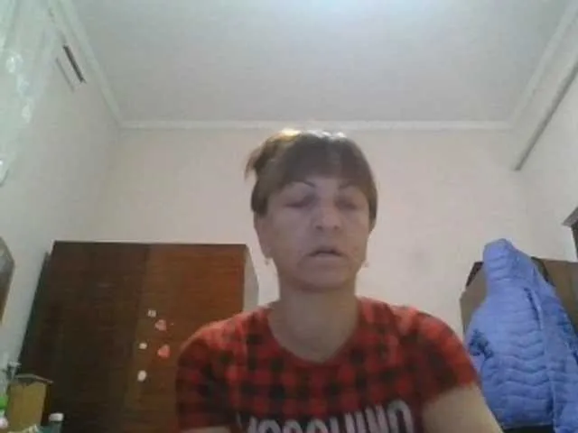 Live sex webcam photo for sweetcandy1 #291126783